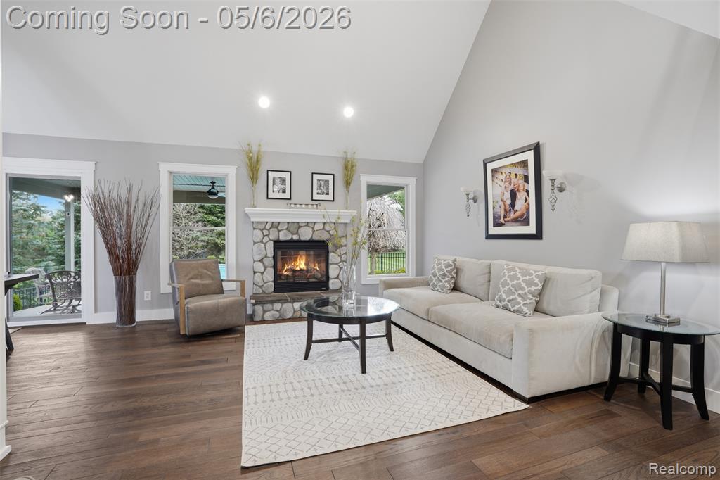9648 Mohican Court, Pinckney, MI 48169 — Photo 9
