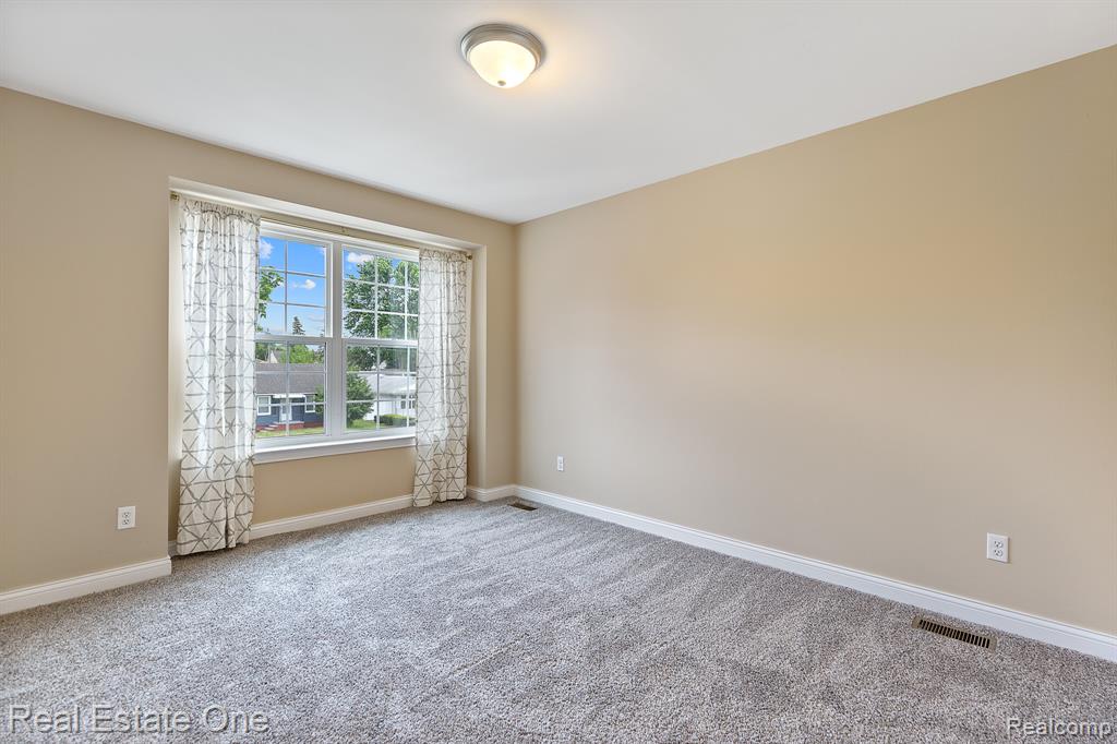 68 Biltmore Drive, Troy, MI 48084 — Photo 33