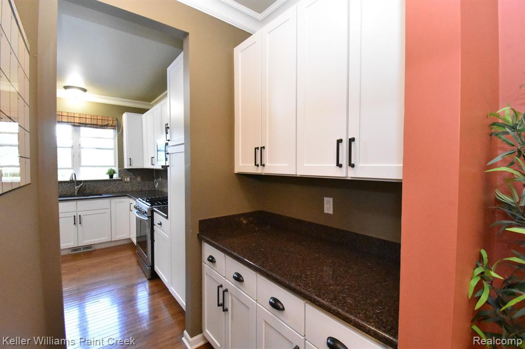 42696 FAULKNER Drive, Novi, MI 48377 — Photo 23