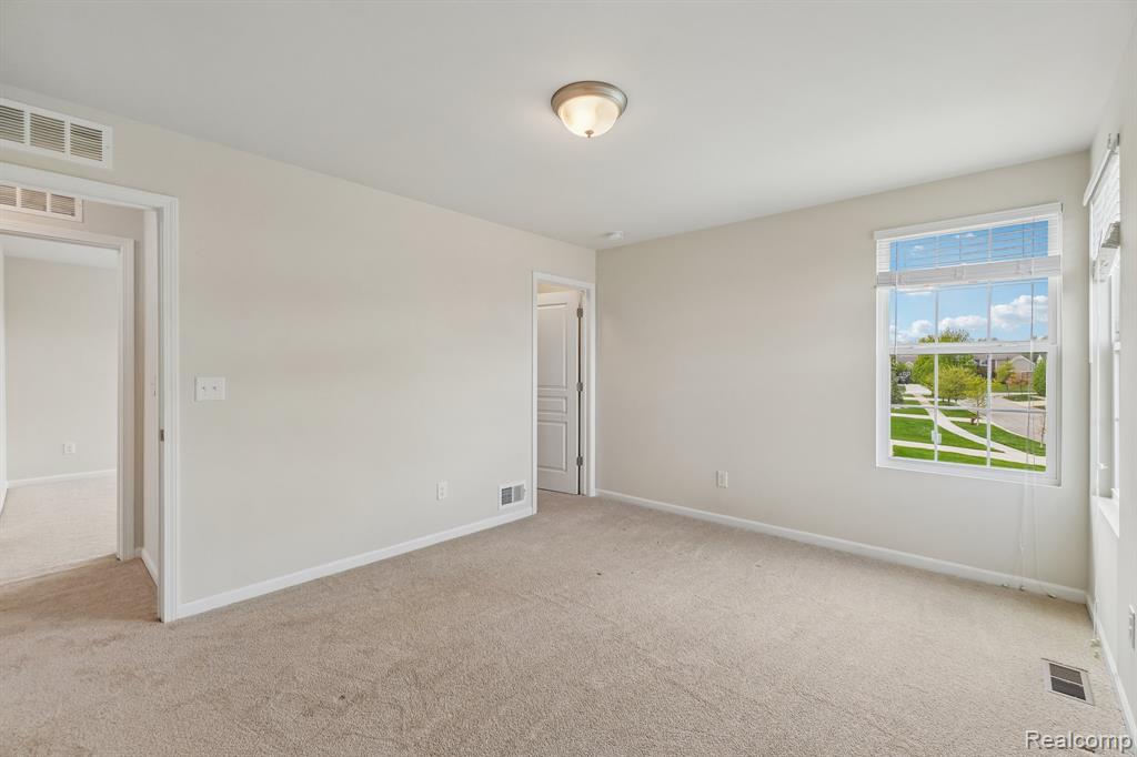 29831 Braeburn dr, New Hudson, MI 48165 — Photo 30