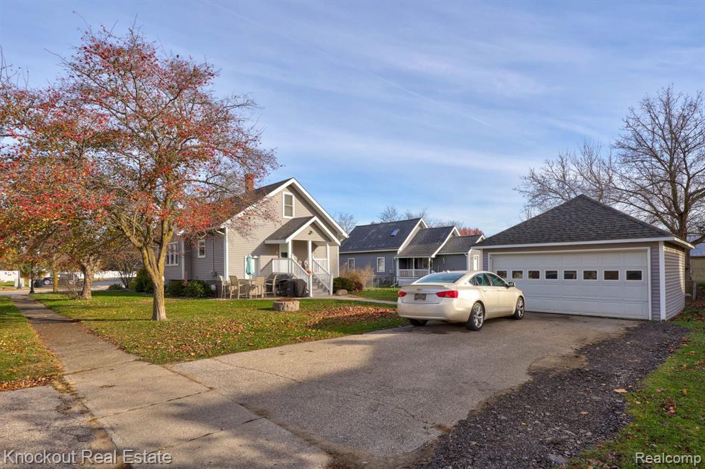 8300 MAIN Street, Birch Run, MI 48415 — Photo 3