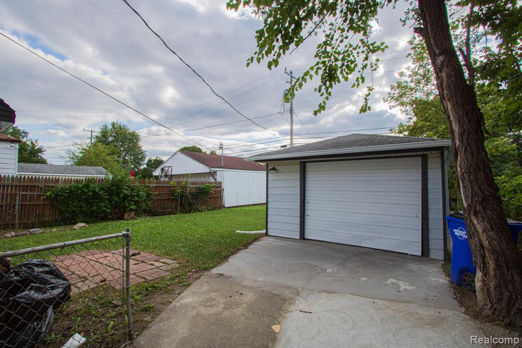 6219 Plainview Avenue, Detroit, MI 48228 — Photo 14