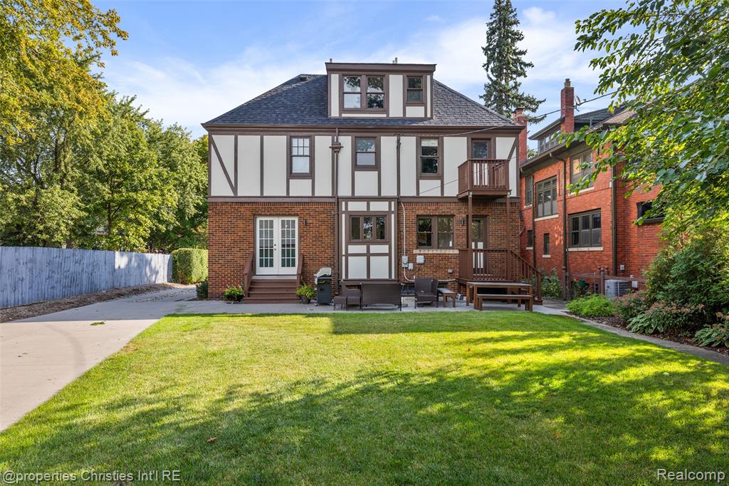2915 Seminole Street, Detroit, MI 48214 — Photo 7