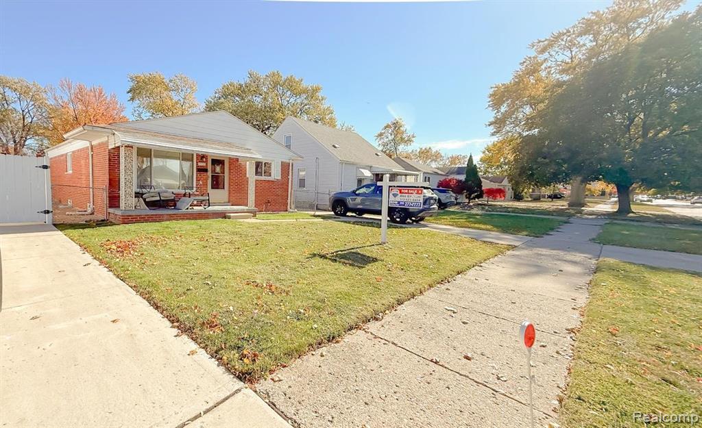 5728 Nightingale Street, Dearborn Heights, MI 48127 — front exterior