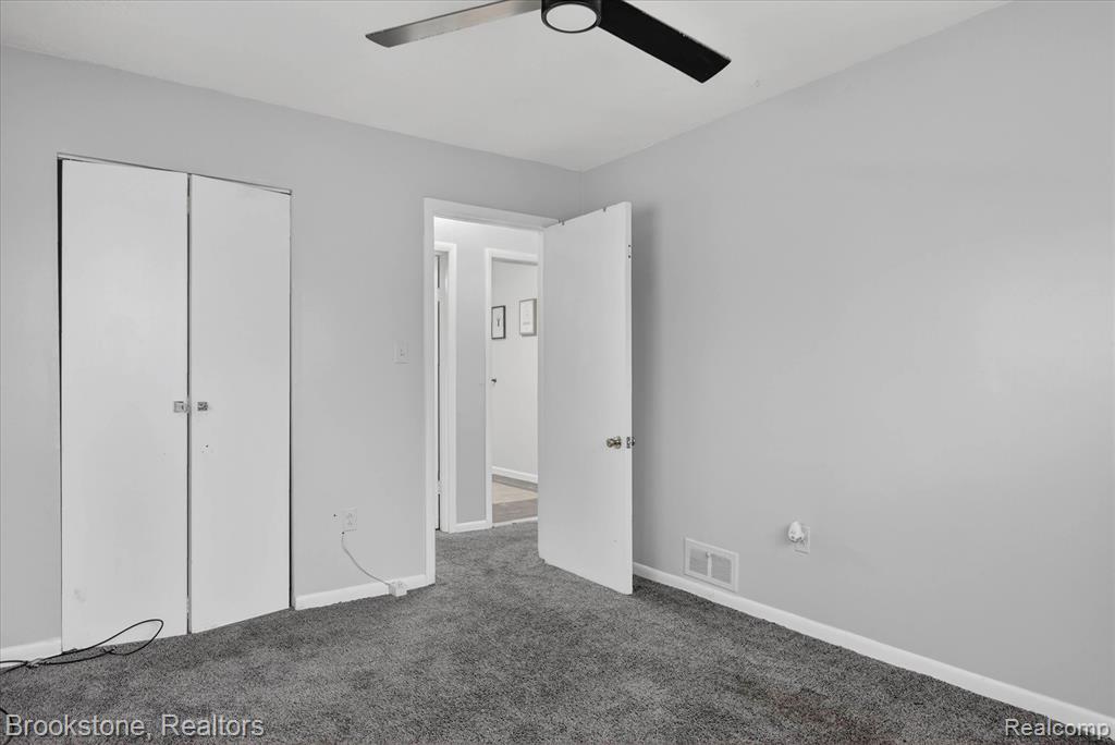 2555 W Boston Boulevard, Detroit, MI 48206 — Photo 22