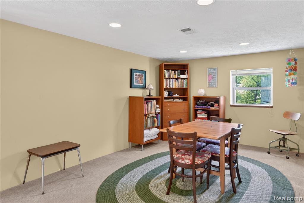 4949 Algonquin Way, Okemos, MI 48864 — Photo 28