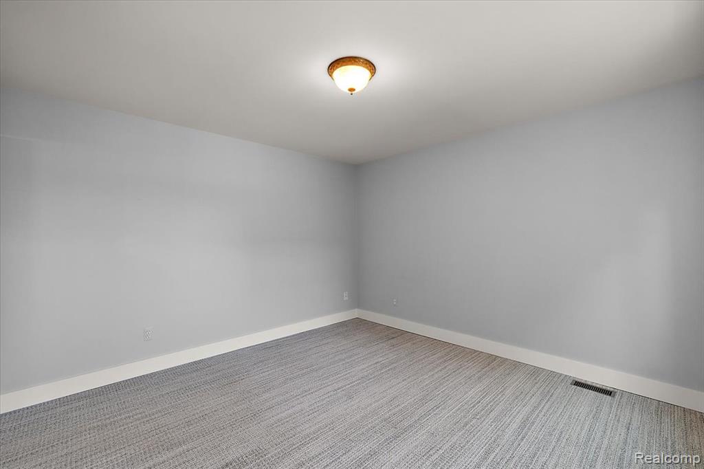 59213 Carriage Lane, South Lyon, MI 48178 — Photo 51