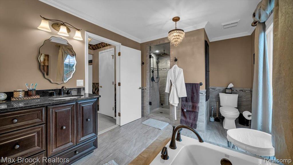 404 SHELLBOURNE Drive, Rochester Hills, MI 48309 — Photo 37