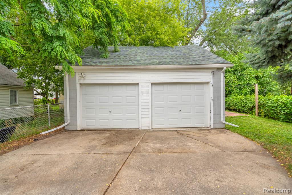 8661 Cadillac Avenue, Warren, MI 48089 — Photo 27