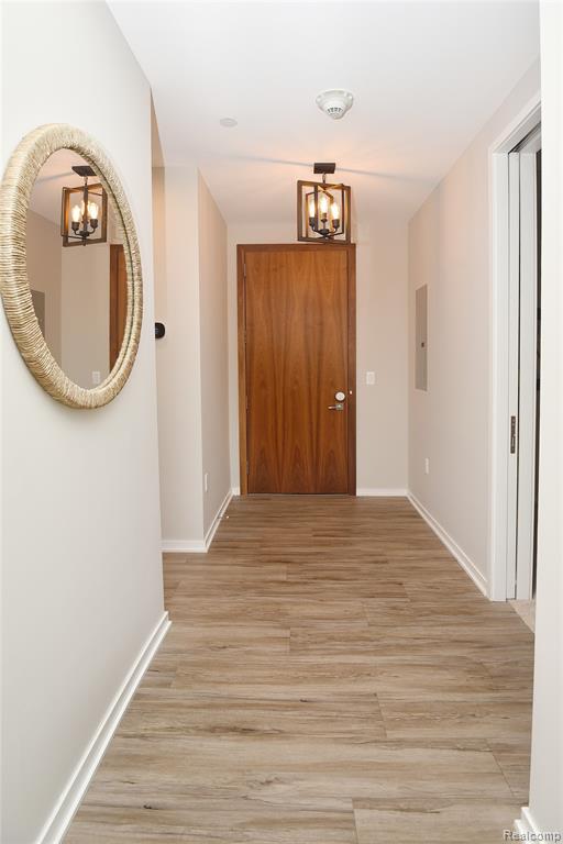 750 Forest Avenue, 202, Birmingham, MI 48009 — Photo 25