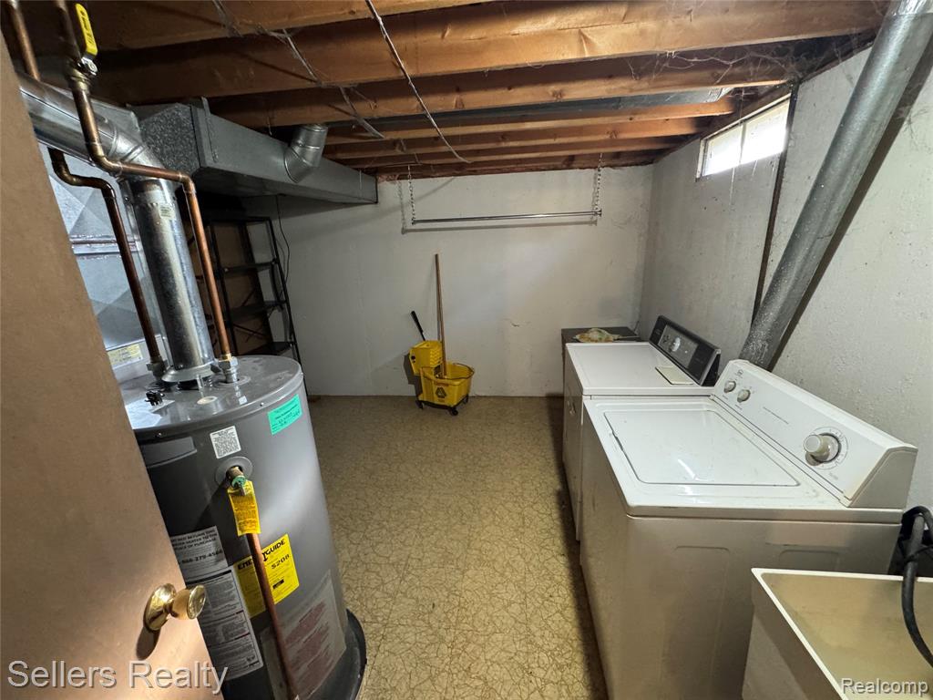 9415 Parkwood N, Davison, MI 48423 — Photo 8