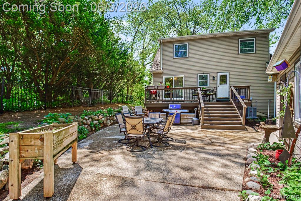 9790 Norman Road, Clarkston, MI 48348 — Photo 23