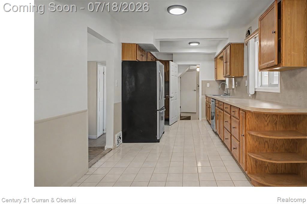 4124 Jackson Street, Dearborn Heights, MI 48125 — Photo 8