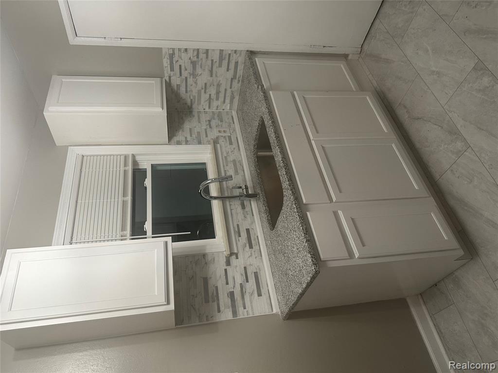 20065 Southfield Road - Photo 5