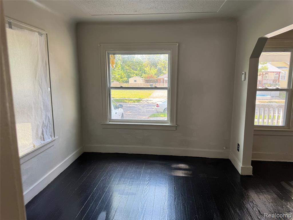 6380 Rosemont Avenue, Detroit, MI 48228 — Photo 3