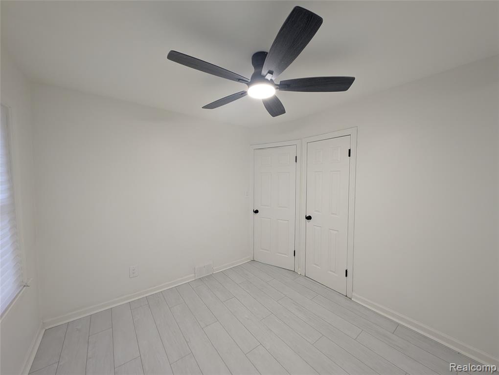 8459 Pierson Street, Detroit, MI 48228 — Photo 20