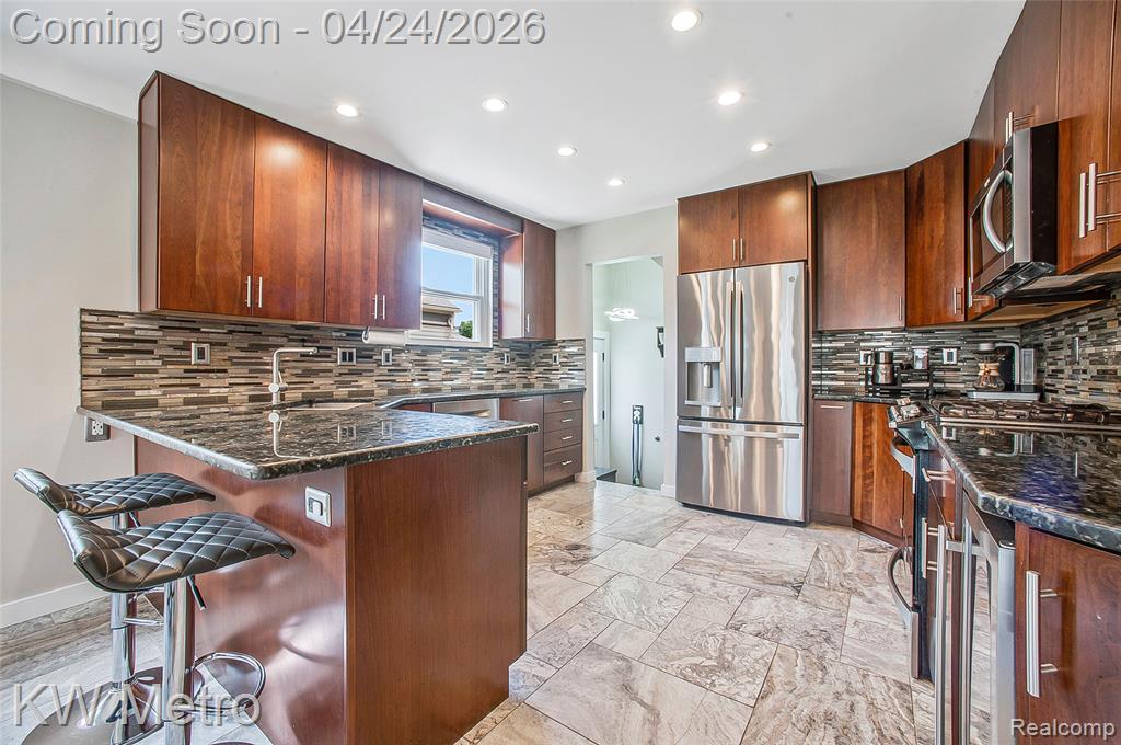 12721 Lincoln Drive, Huntington Woods, MI — Photo 6