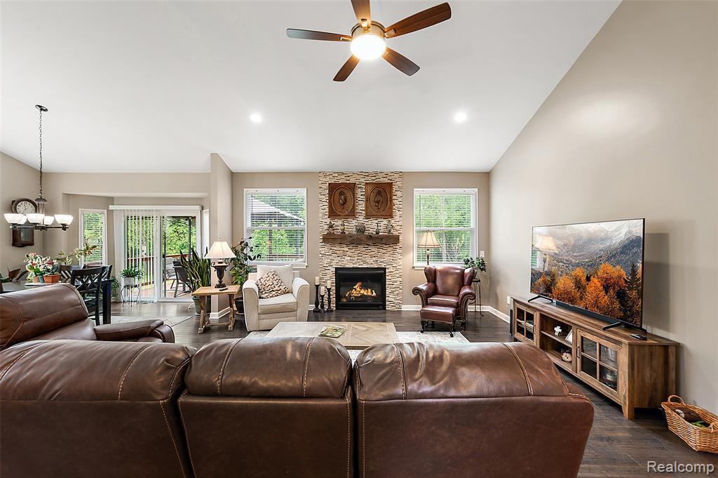 52 Parker Lane, Ortonville, MI 48462 — Photo 13
