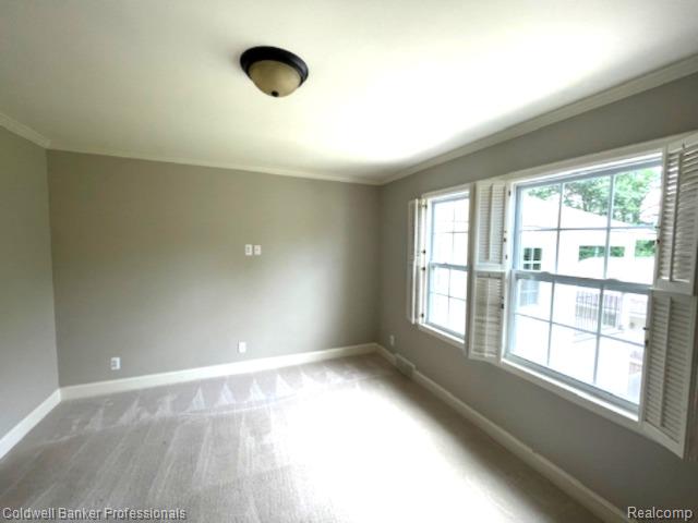 56 Oxford Road, Grosse Pointe Shores, MI 48236 — Photo 35