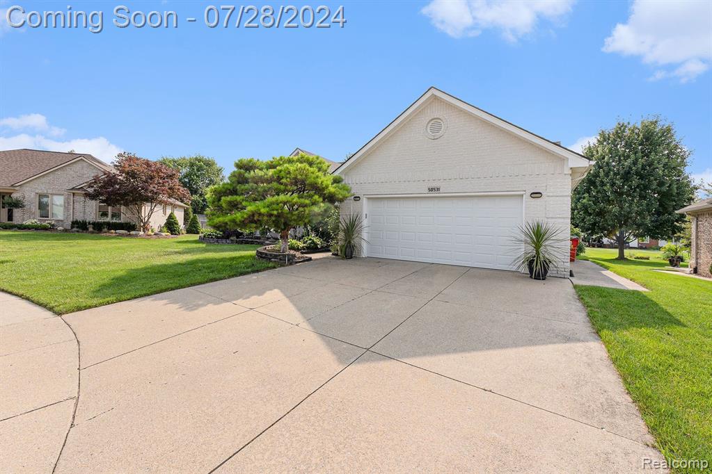 50531 PRINCETON Drive, Macomb, MI 48044 — Photo 3