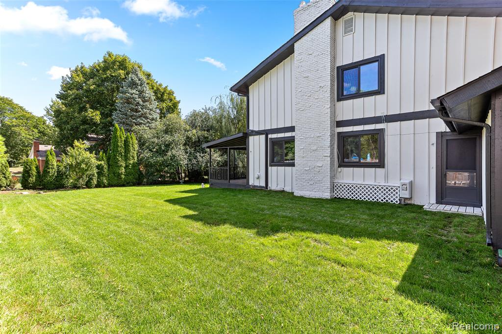 5086 FALMOUTH Drive, Troy, MI 48085 — Photo 41