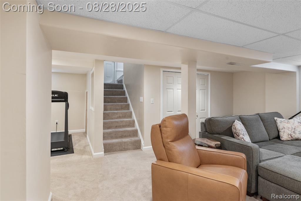 727 S Vermont Avenue, Royal Oak, MI 48067 — Photo 25