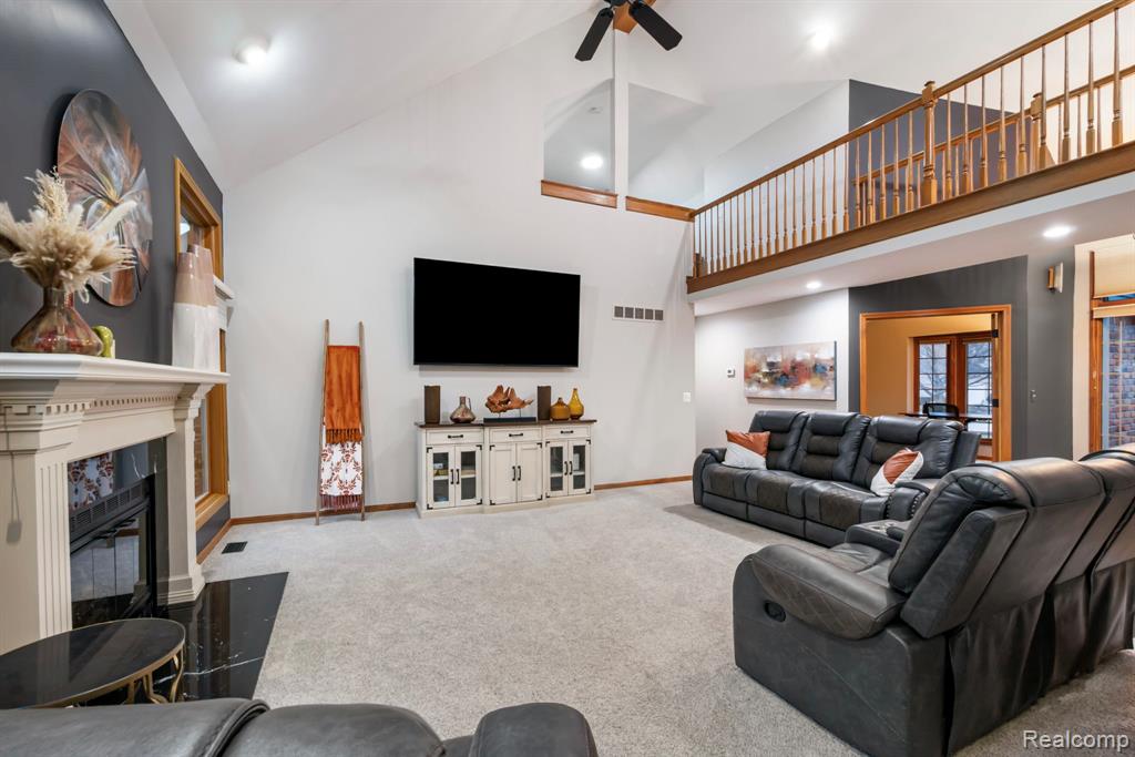 40312 Sugar Spring Drive, Sterling Heights, MI 48313 — Photo 11