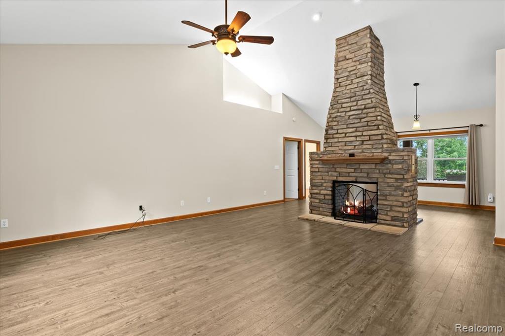 6318 MAPLE Avenue, Swartz Creek, MI 48473 — Photo 10