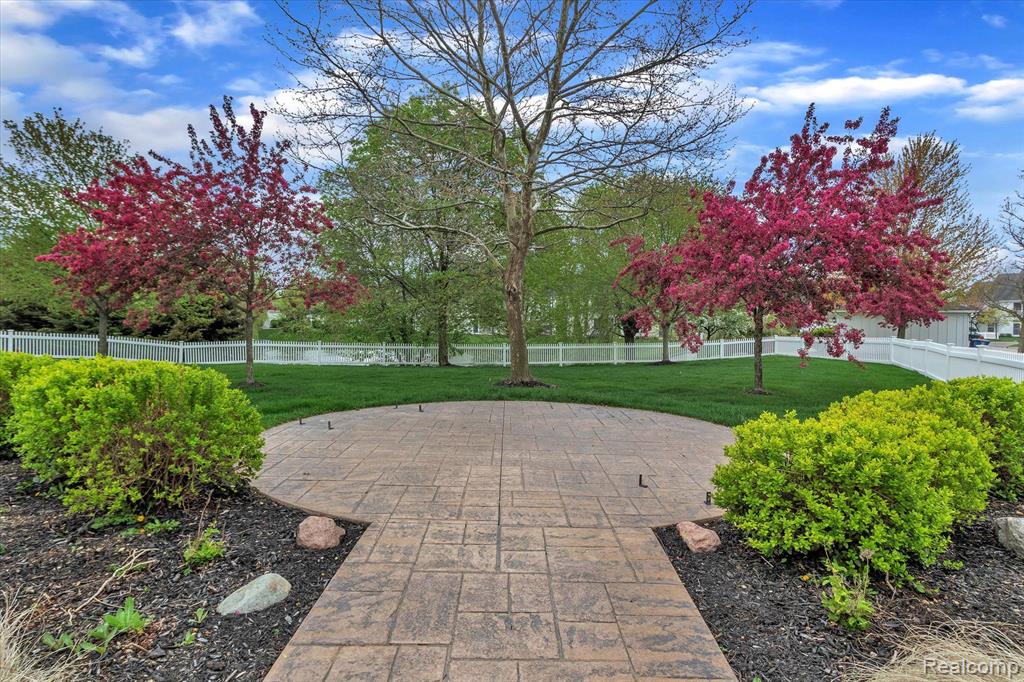 2694 S Knightsbridge Circle, Ann Arbor, MI 48105 — Photo 26
