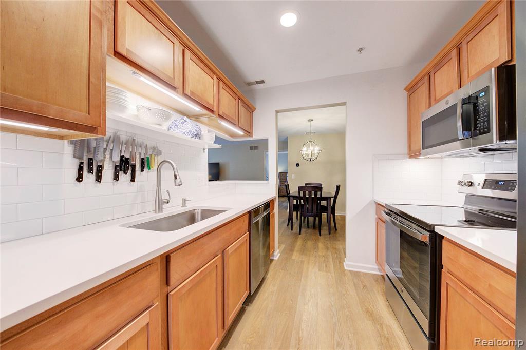 4357 Deeside Drive, Brighton, MI 48116 — Photo 5