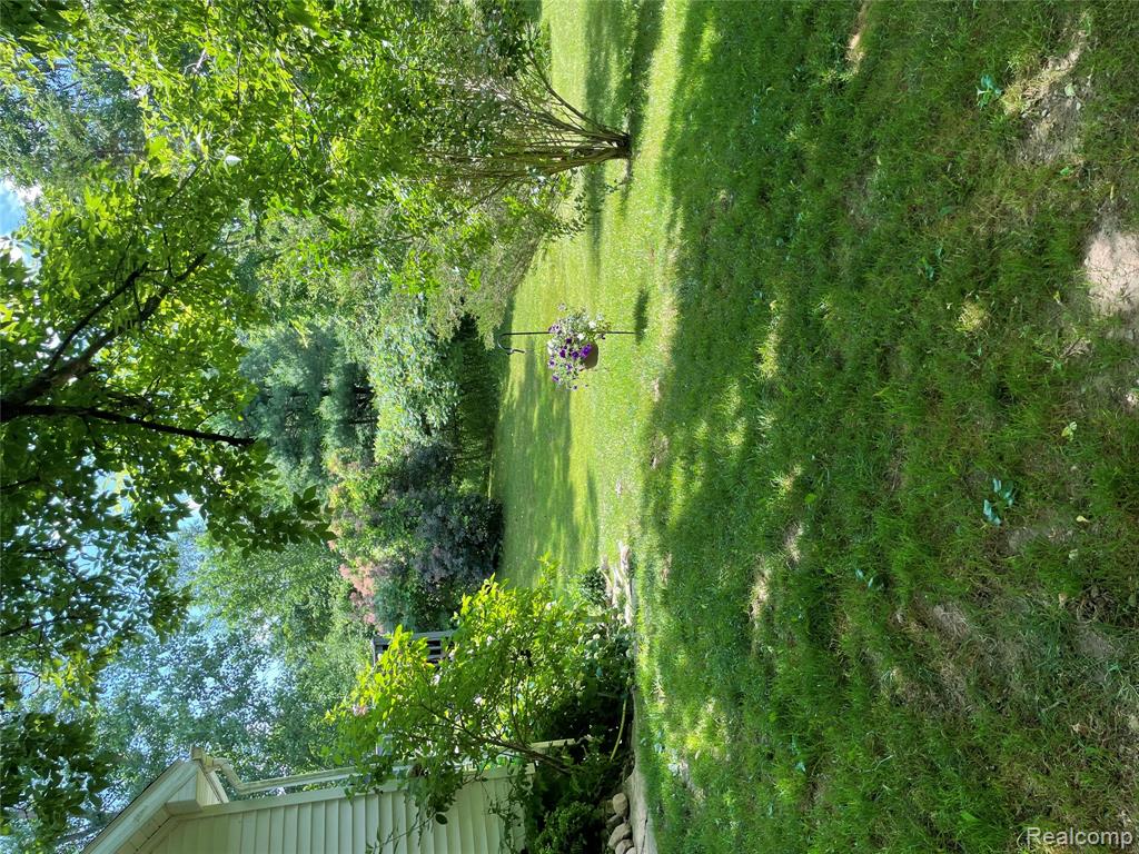 4537 Morgan Drive, Columbiaville, MI 48421 — Photo 4