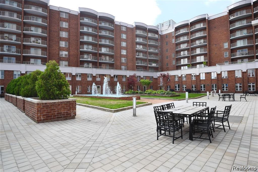 411 S Old Woodward Avenue, 924, Birmingham, MI 48009 — Photo 17