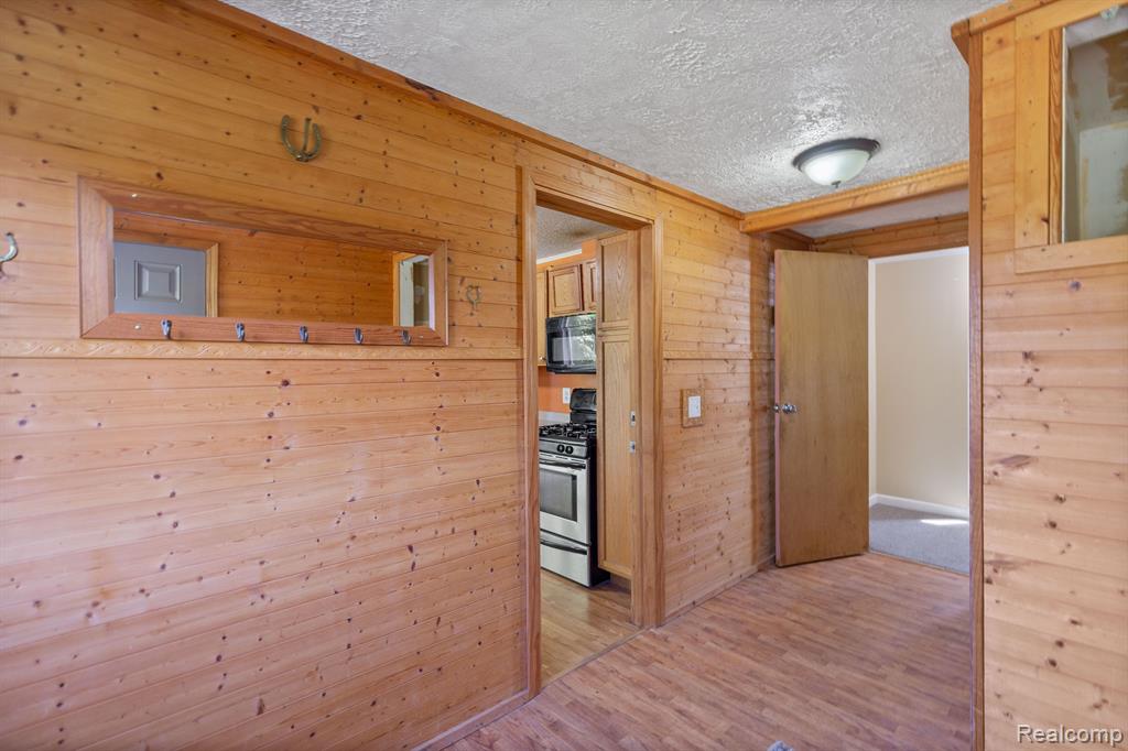 4375 WEST Street, Leonard, MI 48367 — Photo 13