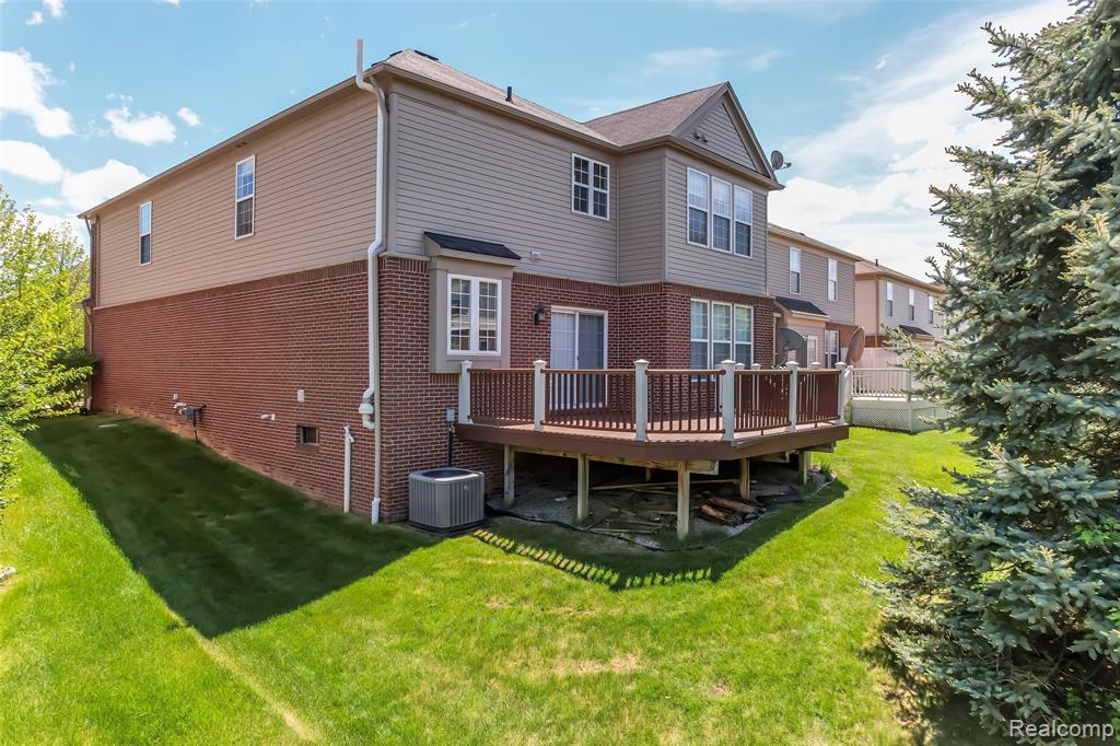 44974 Paine Drive, Novi, MI 48377 — Photo 54