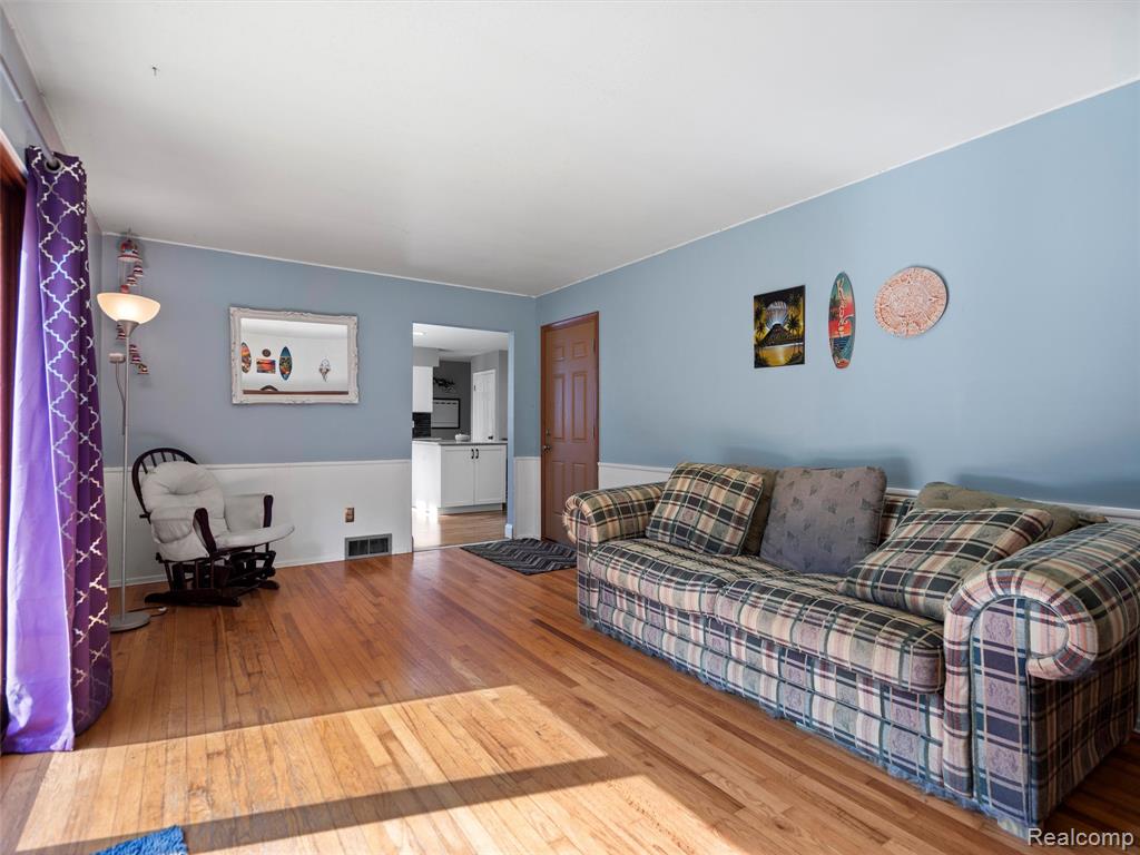 8497 Hickory Hill Drive, Grand Blanc, MI 48439 — Photo 20