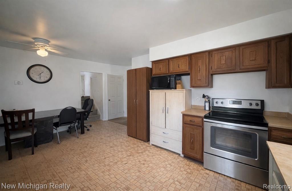 1054 Ransom Drive, Grand Blanc, MI 48507 — Photo 6