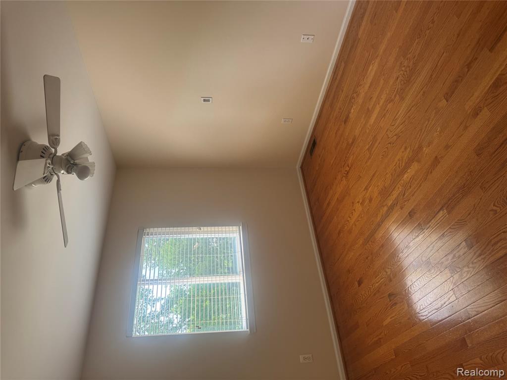 5245 Riverwalk Trail, Commerce Twp, MI 48382 — Photo 40