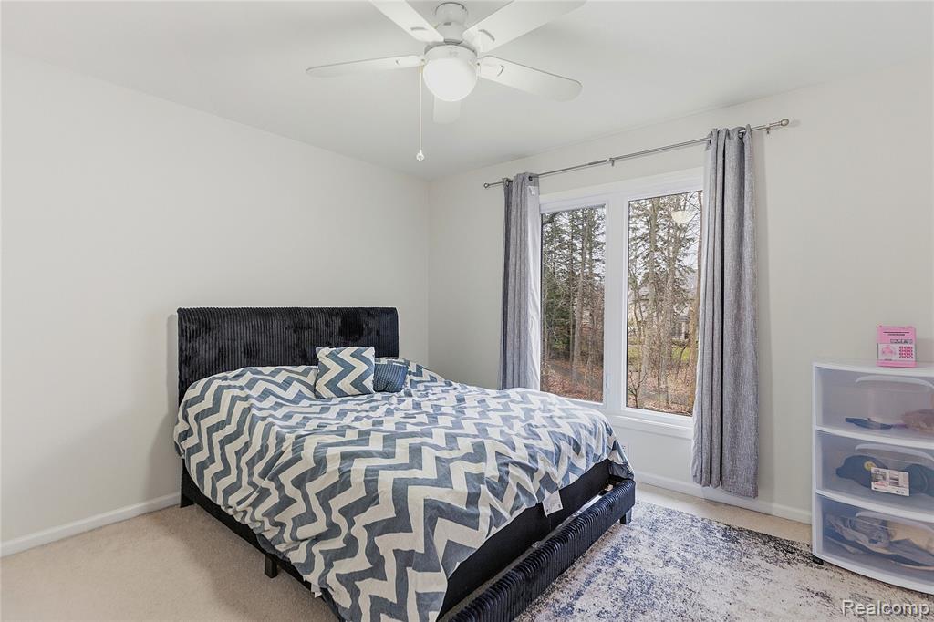 54126 Scarboro Way, Shelby Twp, MI 48316 — Photo 36