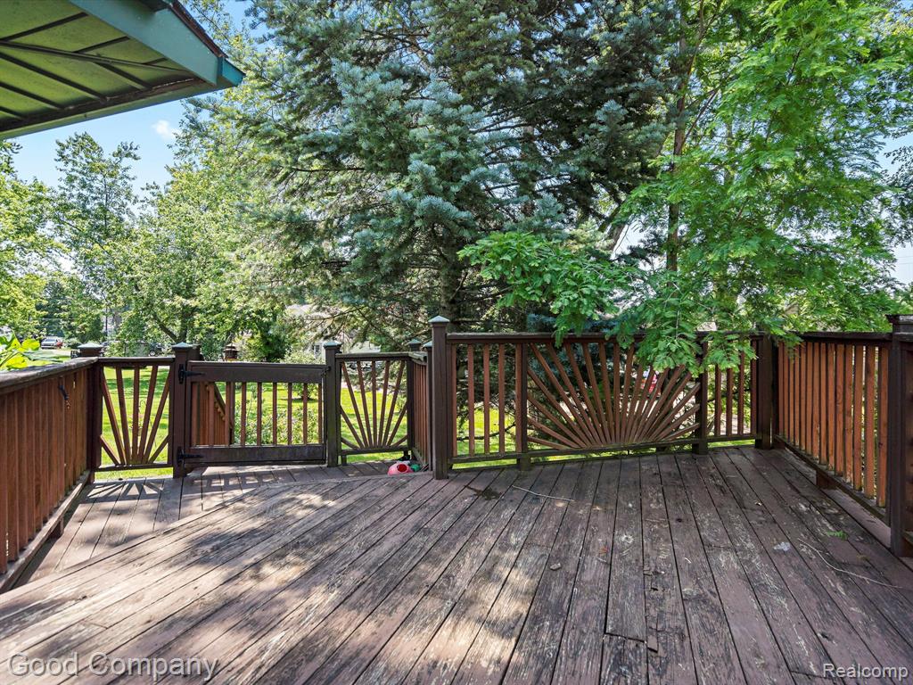 210 SCHRUM Drive, Whitmore Lake, MI 48189 — Photo 26