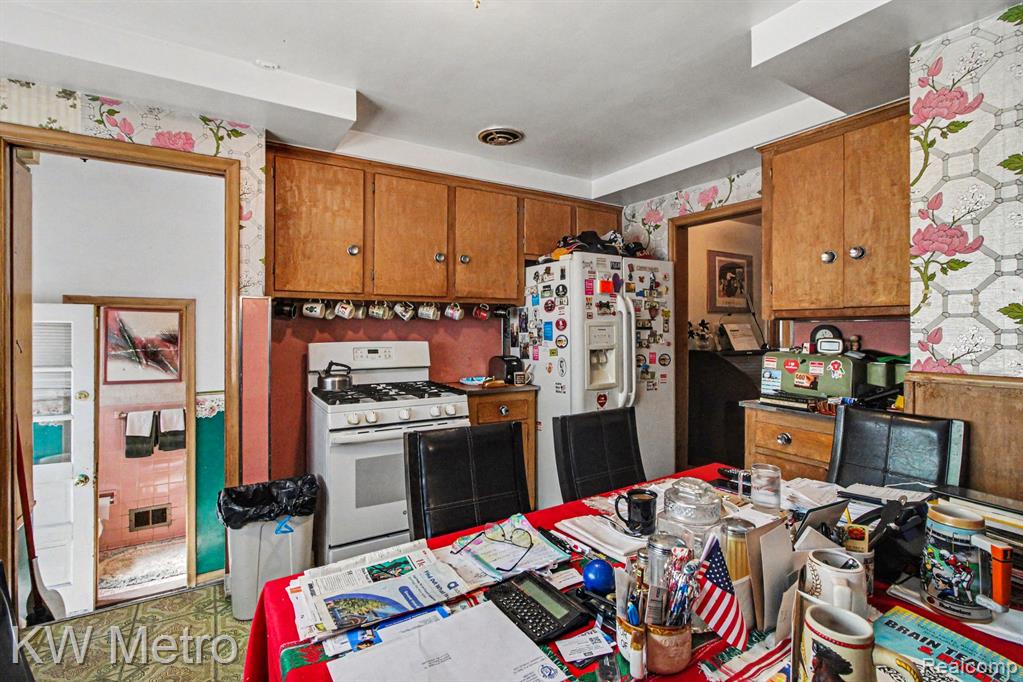 20060 Saint Marys Street, Detroit, MI 48235 — Photo 10