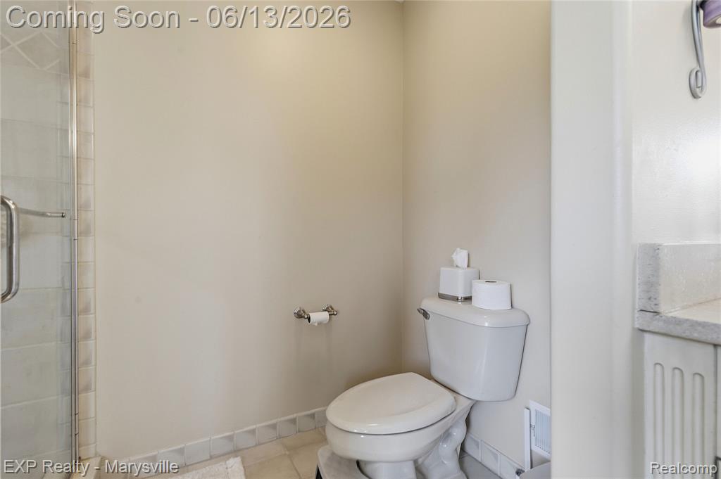 53146 Michael Drive, New Baltimore, MI 48047 — Photo 24