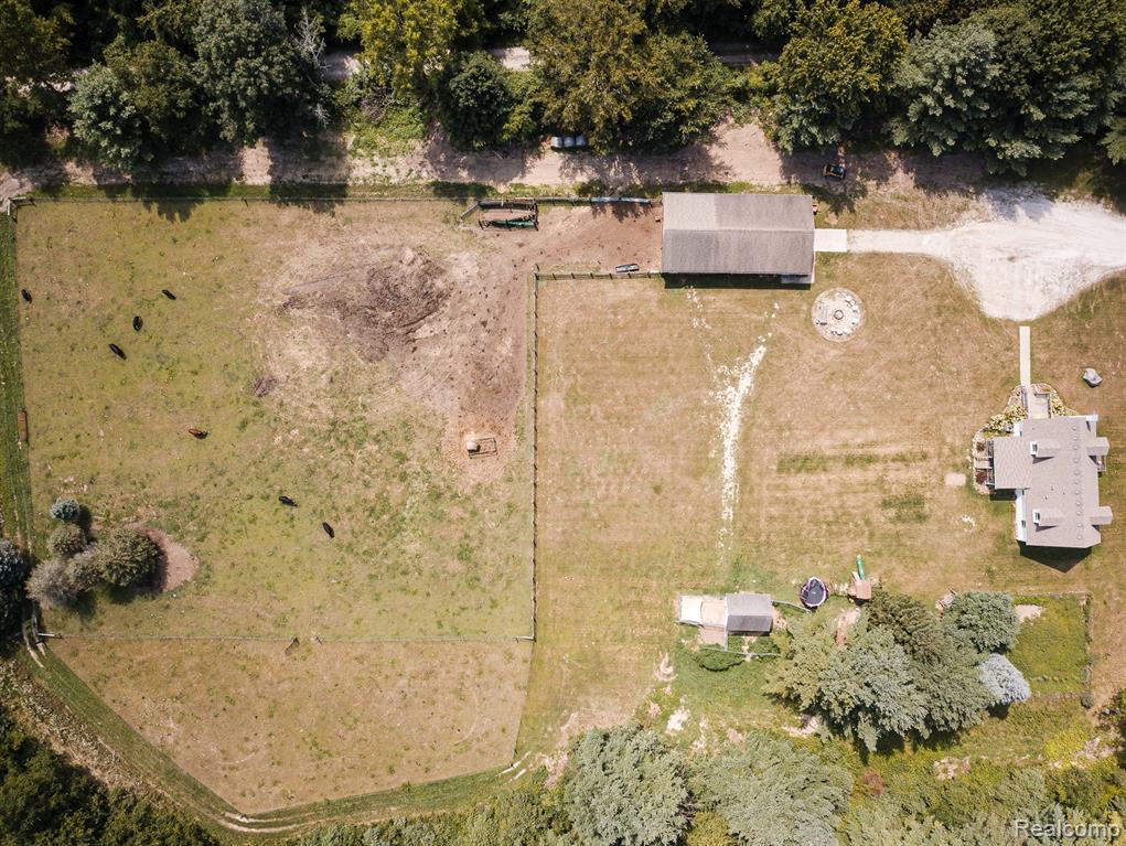 2757 S Lake Pleasant Road, Metamora, MI 48455 — Photo 65