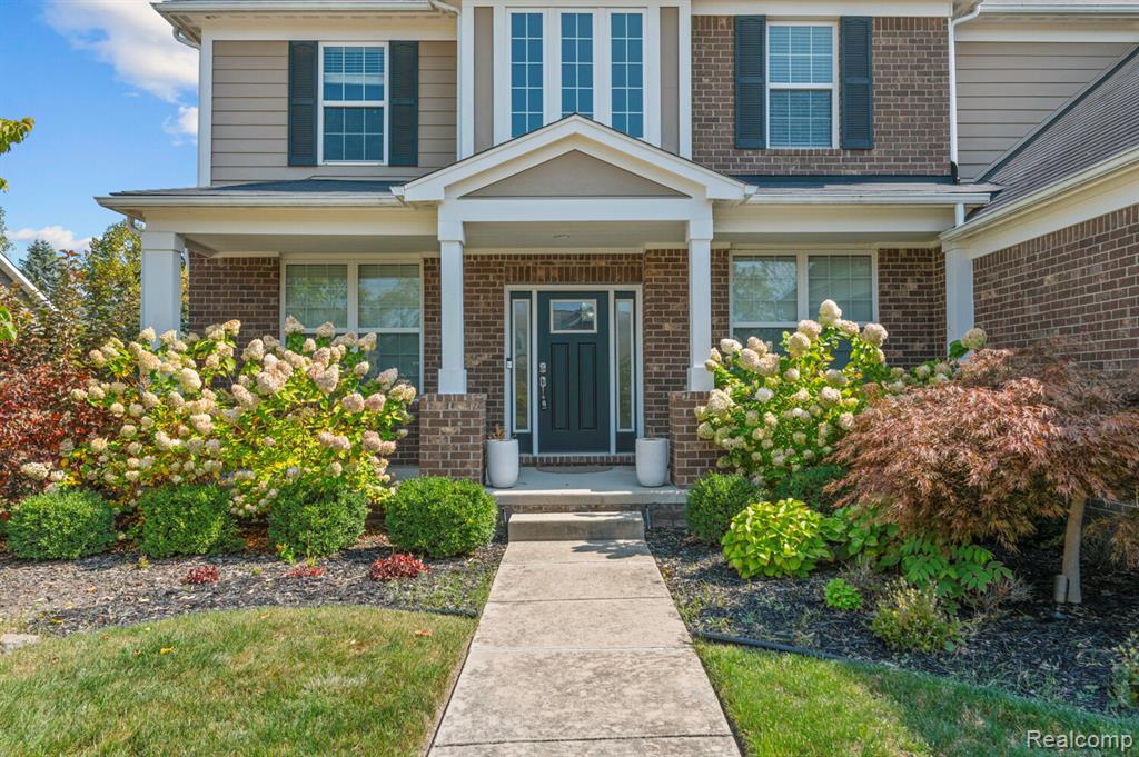 1526 Hickory Ridge Court, Canton, MI 48187 — Photo 2