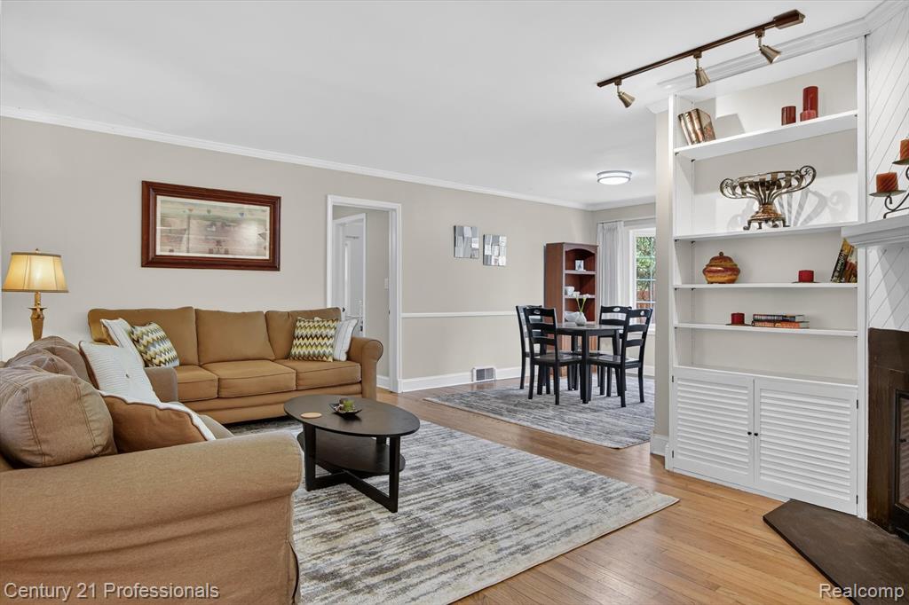 1001 Arborview Boulevard, Ann Arbor, MI 48103 — Photo 8