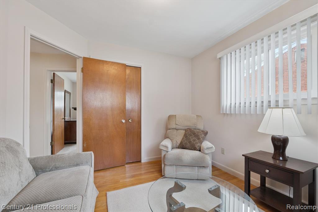 9022 Winston, Redford, MI 48239 — Photo 29