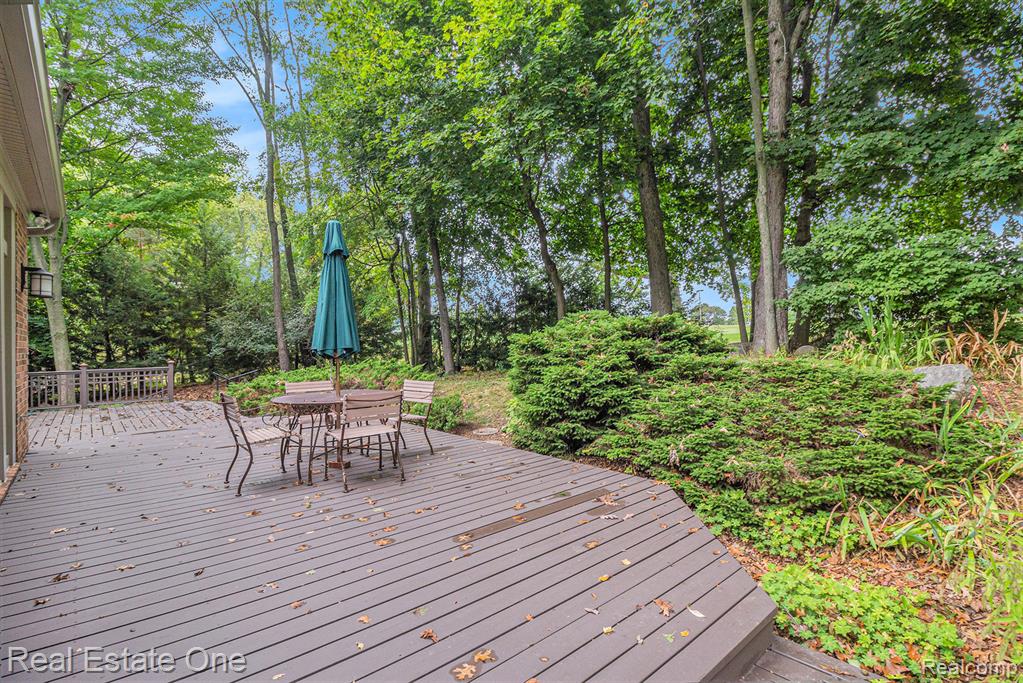 3125 N Tipsico Lake Road, Hartland, MI 48353 — Photo 32