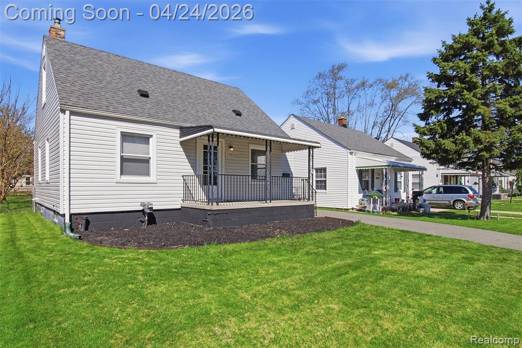 22063 Brittany Avenue, Eastpointe, MI 48021 — Photo 3