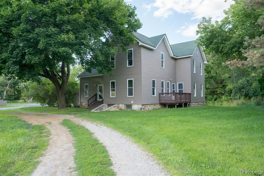 8051 Coyle Road, Whitmore Lake, MI 48189 — Photo 5