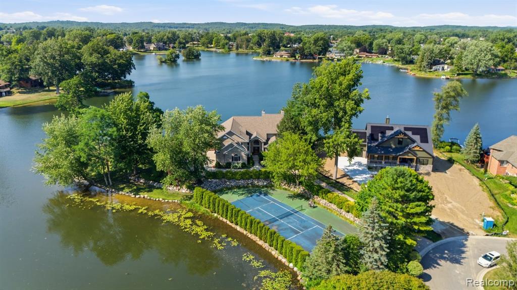 9669 Steephollow Drive, White Lake, MI — Photo 2