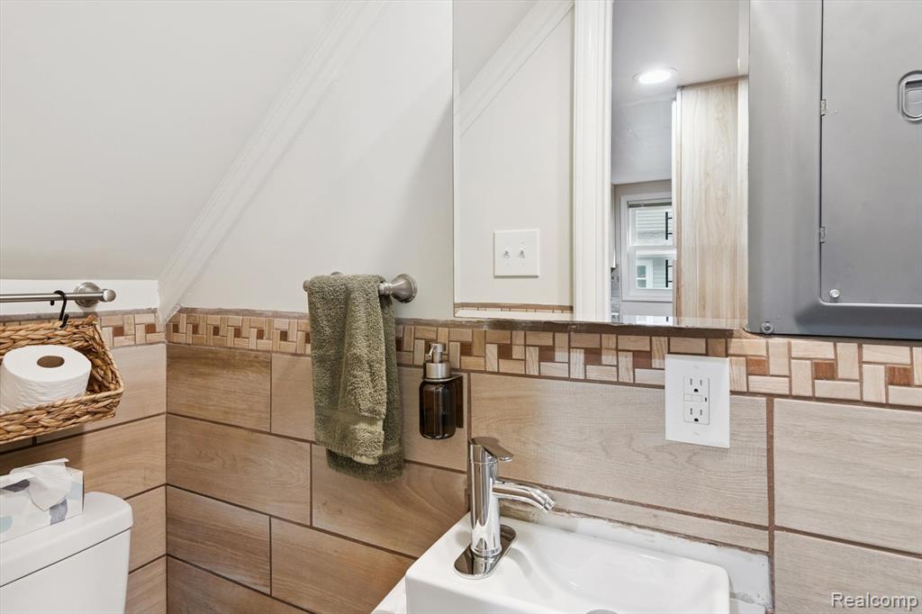 2210 Lakeview Drive, Brooklyn, MI 49230 — Photo 19